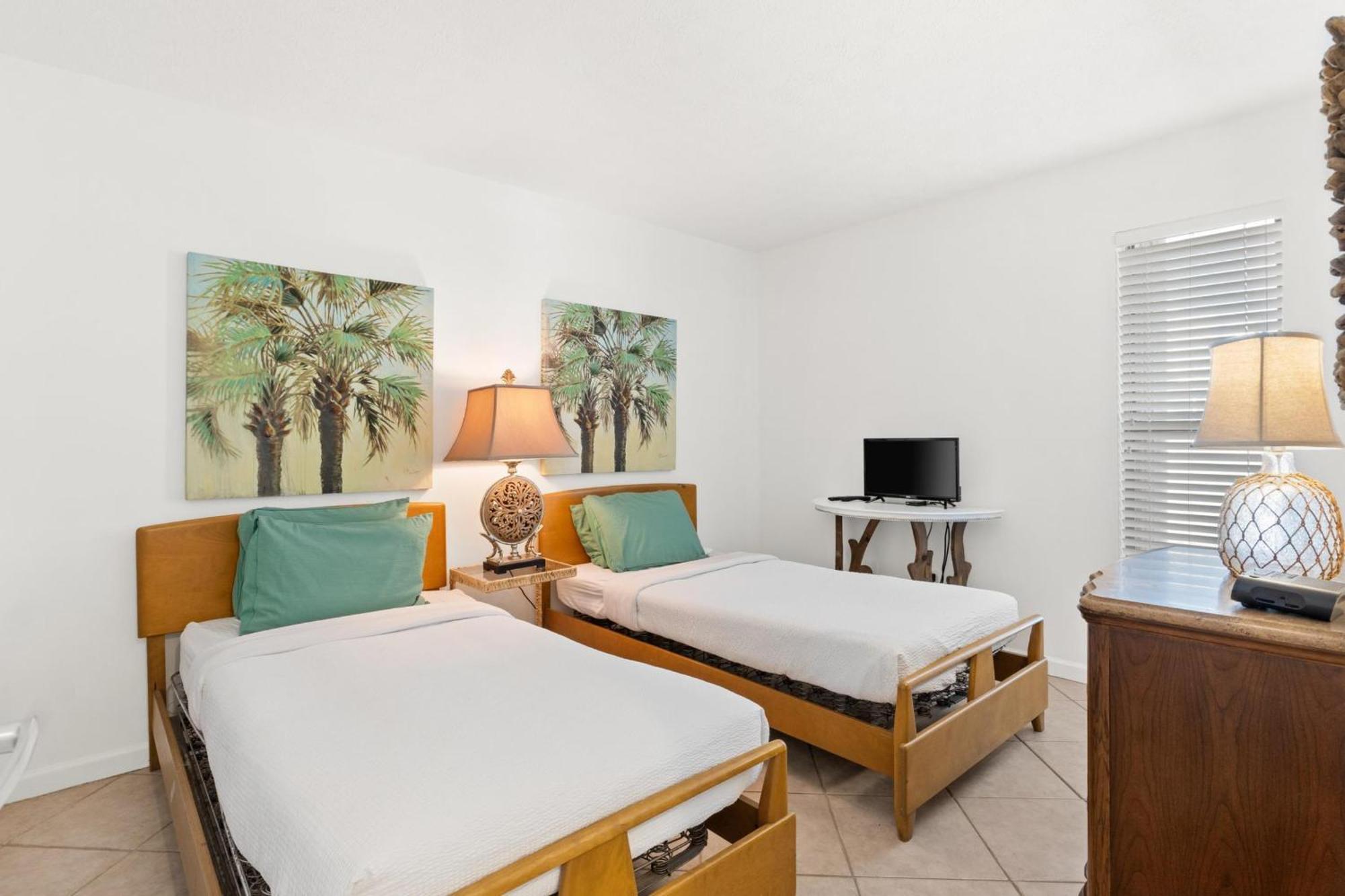 Endless Summer By Panhandle Getaways Panama City Beach Room photo
