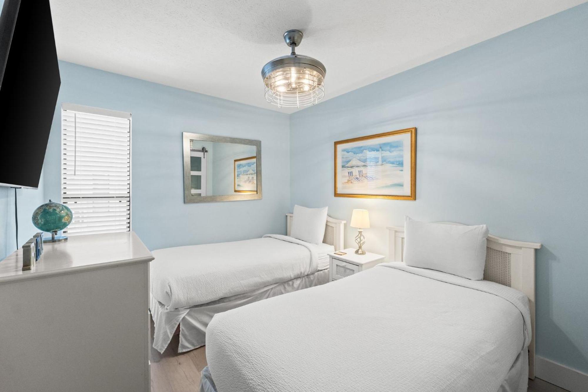 Endless Summer By Panhandle Getaways Panama City Beach Room photo